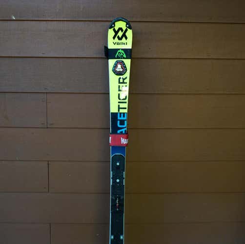 Women's 155 cm 2018 Volkl Racetiger WC SL Skis