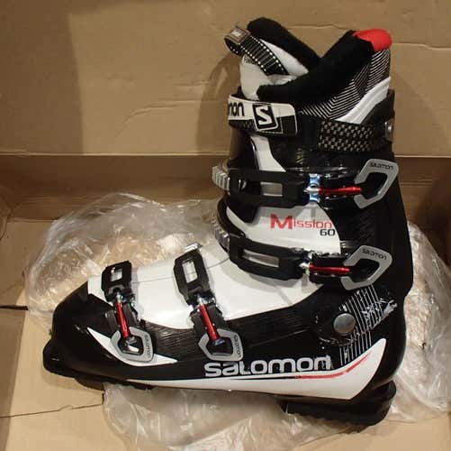 new ROSSIGNOL Mission 60 Ski Boots 31 / 31.5 BIG BOOTS
