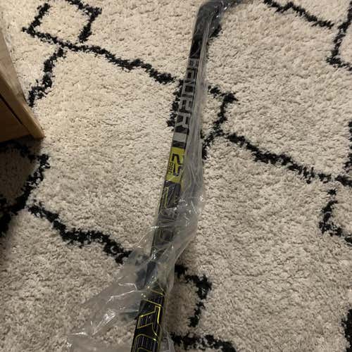 New Supreme 2S Pro Hockey Stick Righty Unknown Senior