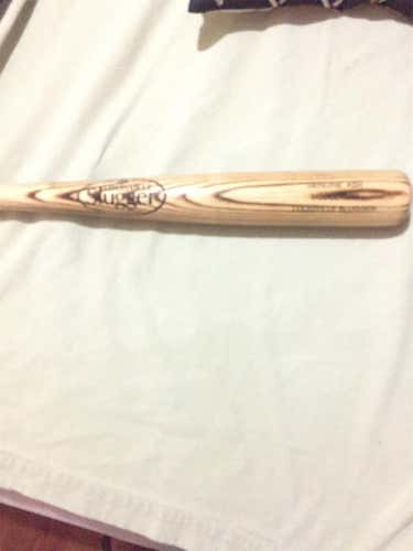 Louisville Slugger C243 Bat 33”