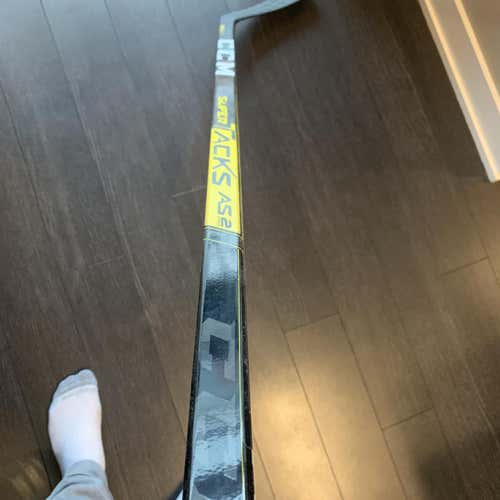 As2 pro Hockey Stick Righty Toe Senior