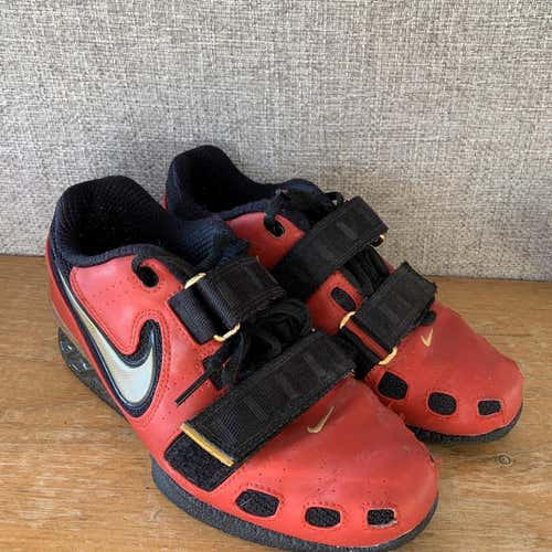Unisex Men's 5.0 (W 6.0) Nike  Adult