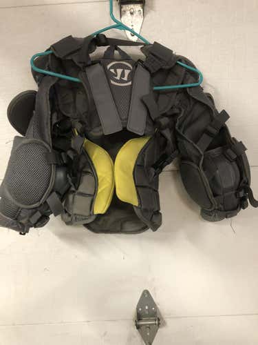 Medium Warrior Ritual G2  Chest and Arm Protector Goalie Chest Protector Junior Pro Stock