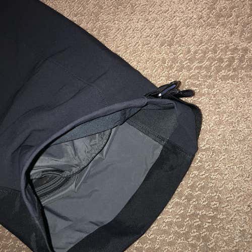 Men's Medium Patagonia Ski Pants