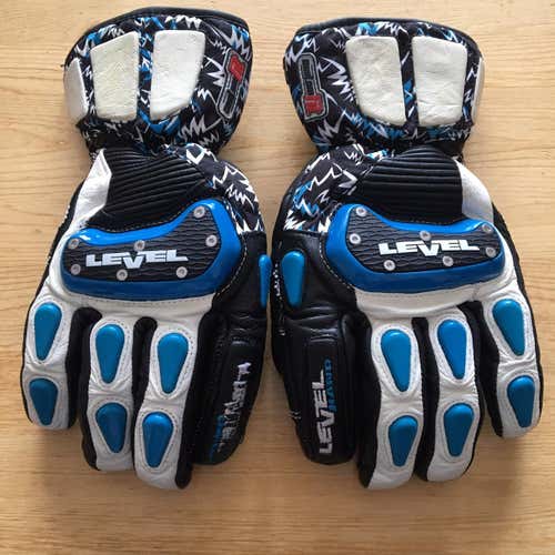Level Racing Gloves