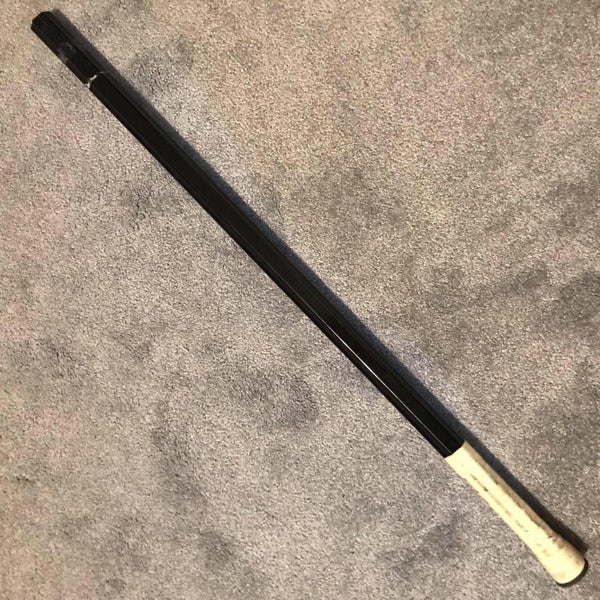 Warrior Krypto Pro Graphic Removed Black 30 Inch Shaft