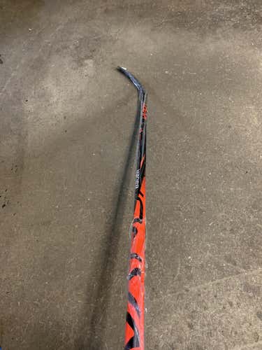 New Bauer Vapor 2x Team Hockey Stick Righty Senior right Kane p88 grip griptac