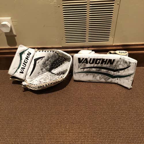 Niemi Pro Return Vaughn Glove Set