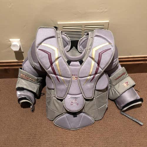 Woll Pro Return Vaughn V7 Chest Protector