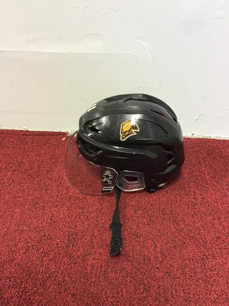 London Knights CCM Resistance Helmet Size Medium Pro Stock Item#LNDH11