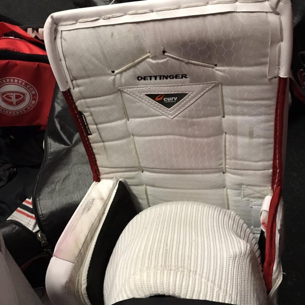 36" Supreme 2S Pro Goalie Leg Pads Senior Pro Stock