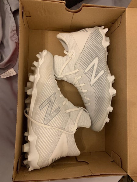 Men's Men's 10.0 (W 11.0) New Balance Lacrosse Cleats Adult