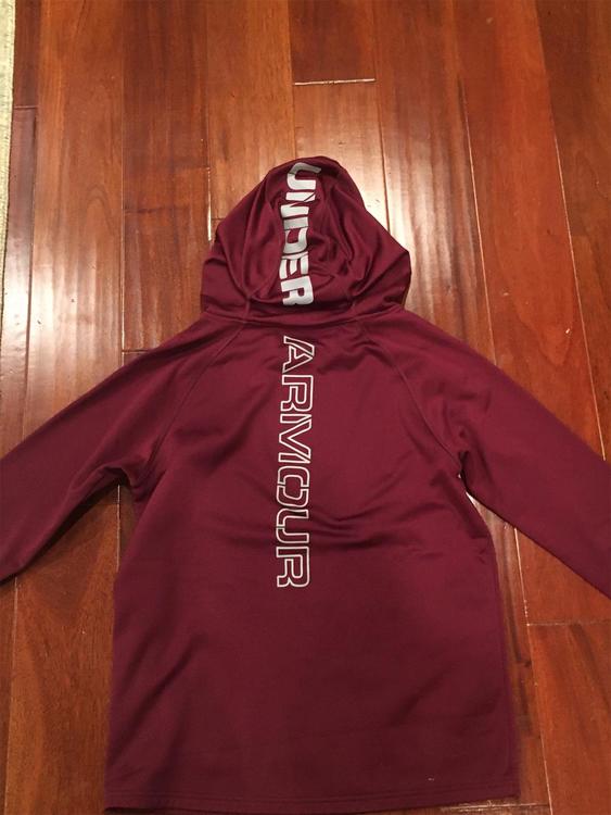 burgundy under armour hoodie