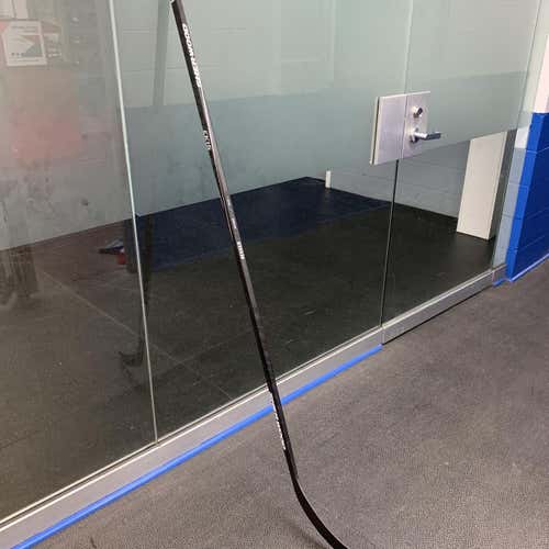 New Rekker EK15 Hockey Stick Righty Toe Senior