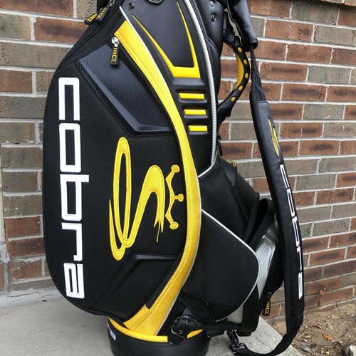 New Cobra Tour Staff Bag w/ Raincover