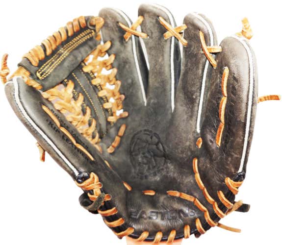 EASTON PPK151BT PREMIER PRO KIP YOUTH BASEBALL 11.75” RH REGULAR GLOVE USED