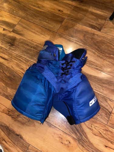 Small Supreme 30 Hockey Pants Youth
