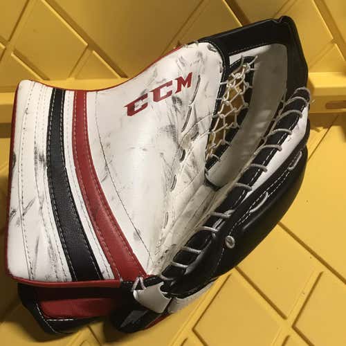 CCM Extreme Flex 500 Catch Glove Regular Senior