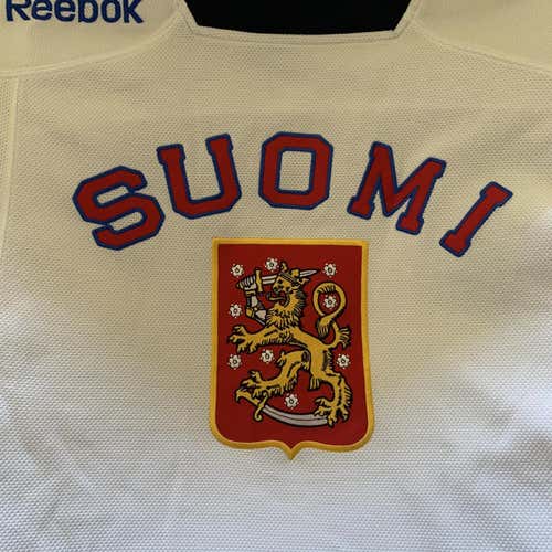 Men's Large Team Finland