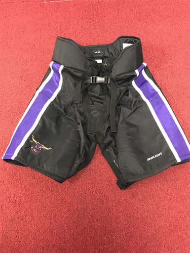 Mankato State Bauer Shell Size Medium Pro Stock Item#MNKSH100