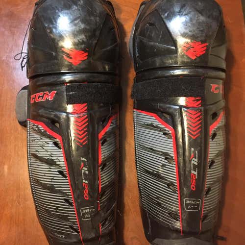 QuickLite 250 Shin Pads Senior