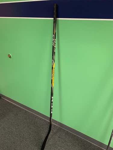 Super Tacks 2.0 Hockey Stick Righty Unknown Senior Pro Stock