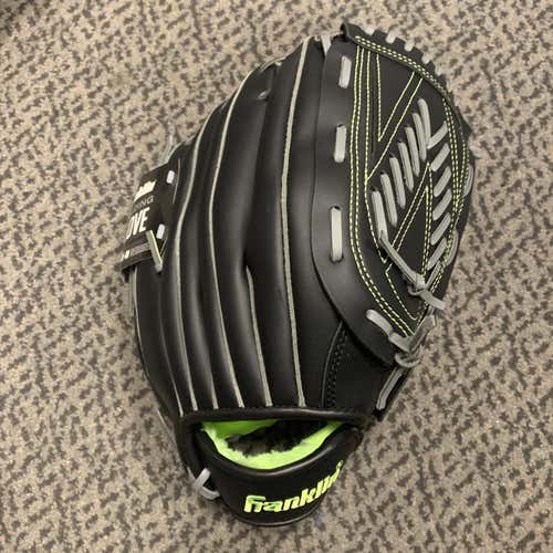 New Fieldmaster Baseball Glove Adult