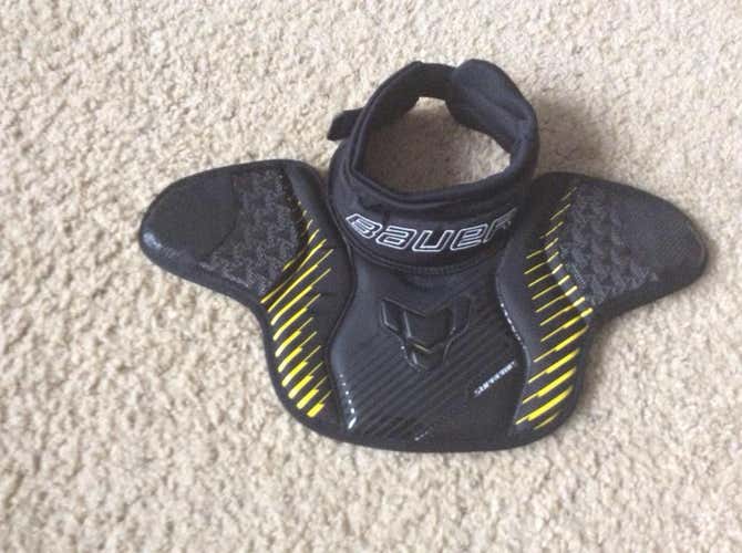 Bauer S18 Neck Protector