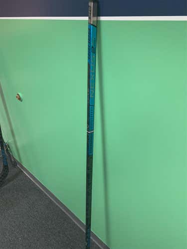 Nexus 2N Pro Hockey Stick Righty Unknown Senior Pro Stock