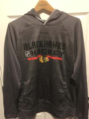 Chicago Blackhawks Reebok Locker Room Sweatshirt
