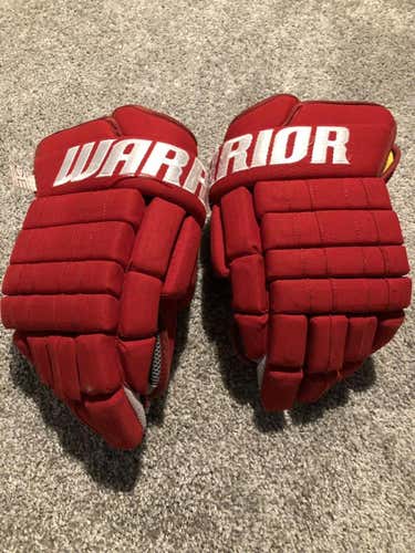 Warrior BULLY Gloves Senior Red