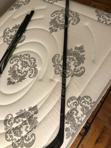Righty CCM RibCor Reckoner 85 Flex P29 curve