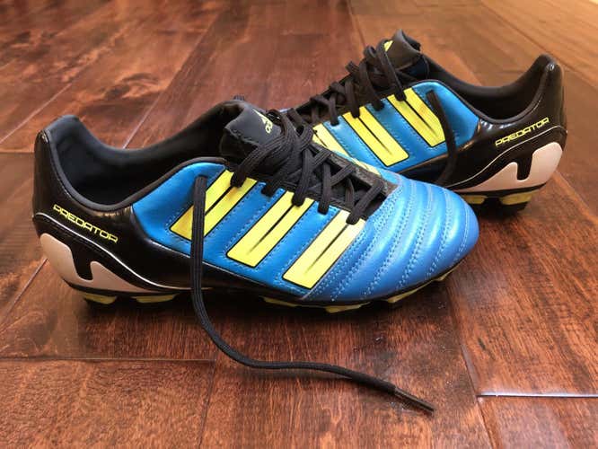 New - Adidas Predator Soccer Cleats - Kid's / Youth - Size 5