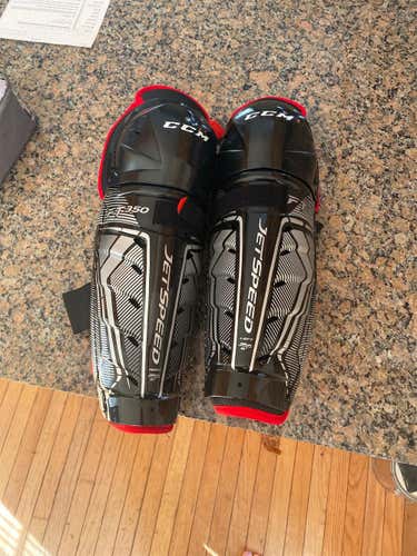 New JetSpeed FT350 Shin Pads Senior