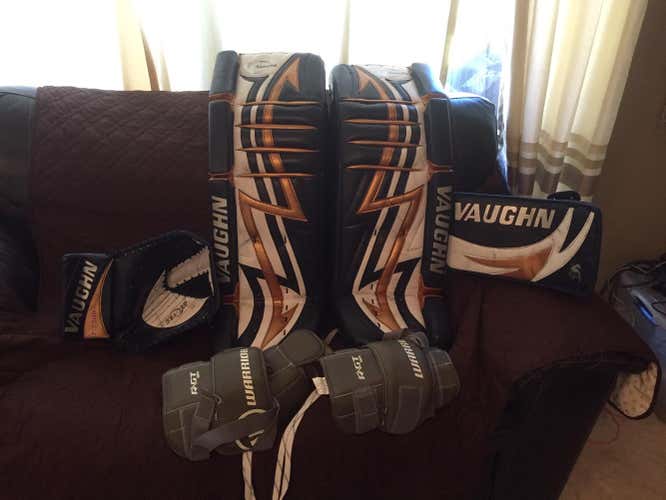 34" Vaughn Velocity V3 Goalie Full Set Regular Senior Pro Stock