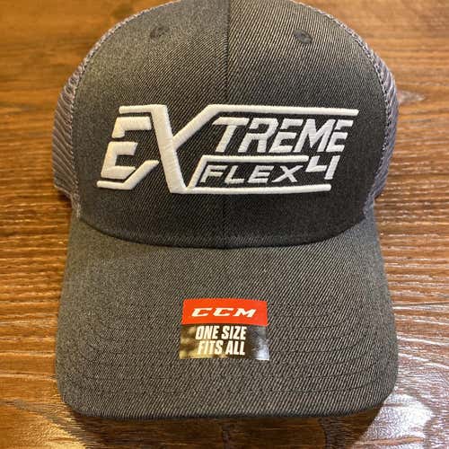BRAND NEW: CCM Extreme FLEX 4 (One Size Fits All)