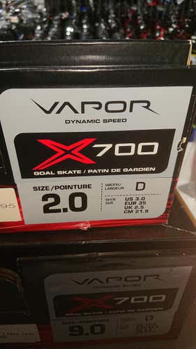New Bauer Vapor X700 Hockey Goalie Skates Junior Size 2