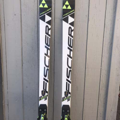 188 Fischer SG Skis - Excellent Condition