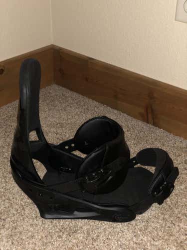 Burton Custom Re:Flex Snowboard Binding