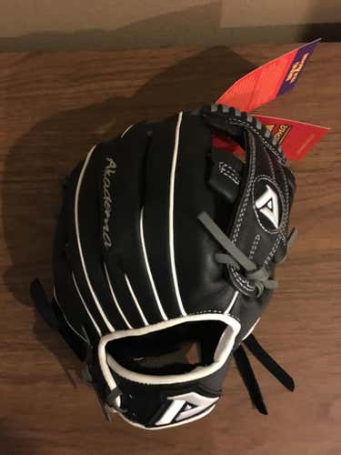 New Akadema Baseball Glove