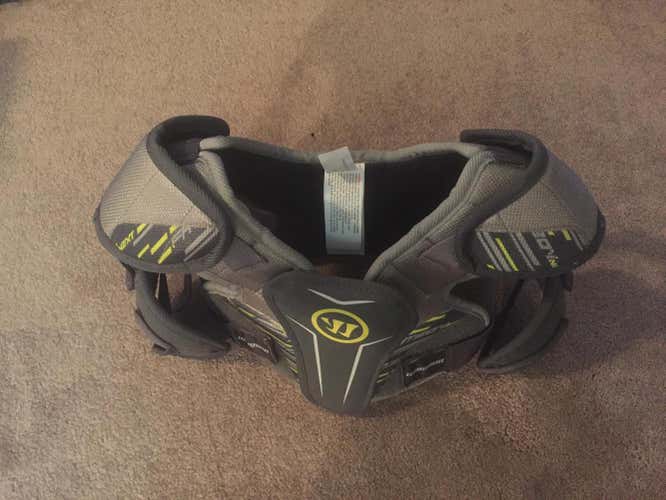 New Youth Large Gray Warrior Shoulder Pads
