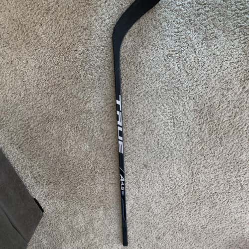 True A4.5 SBP MC 85 Flex Hockey Stick Righty Mid Senior