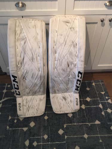 34" Premier P2.9 Goalie Leg Pads Senior