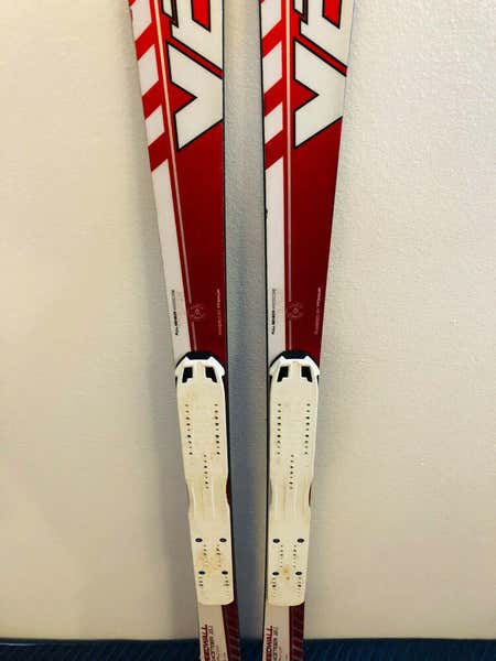 Volkl Racetiger Speedwall Race GS Downhill Skis 161 cm. NICE