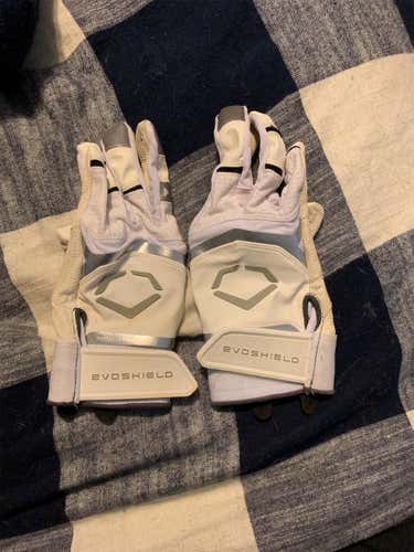 New Large EvoShield Batting Gloves