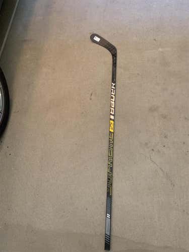 New Nexus 2N Pro Hockey Stick Lefty Mid Senior