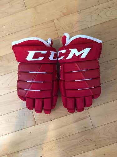 New 15" Tacks 4 Roll Pro Gloves