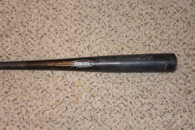 33/30 Baum Bat Used Open To Offers Wood Bat