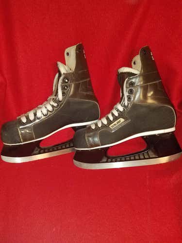 Bauer supreme 192 Hockey Skates Size 6
