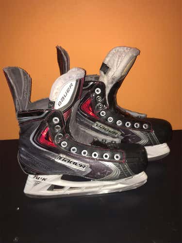 Vapor X100 Hockey Skates Senior  Size 7.5